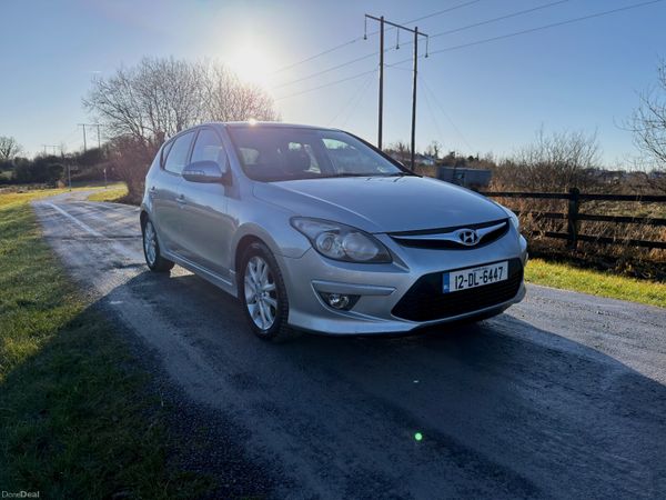 Hyundai i30 Hatchback, Diesel, 2012, Silver