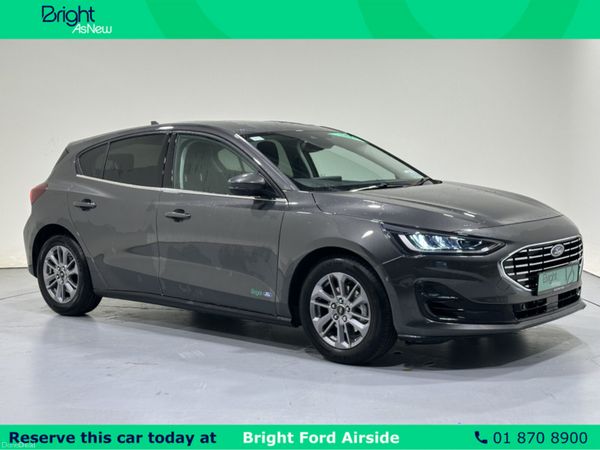 Ford Focus Hatchback, Petrol Hybrid, 2025, Grey