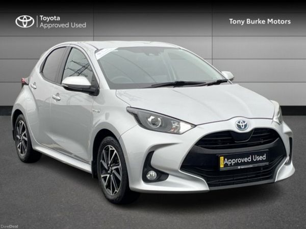 Toyota Yaris Hatchback, Petrol Hybrid, 2021, Silver