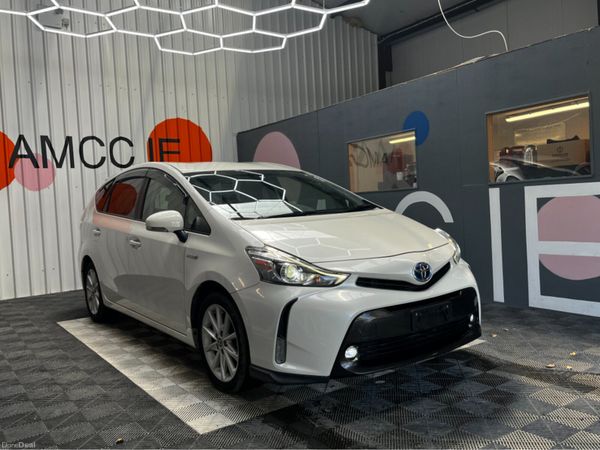 Toyota Prius Estate, Petrol Hybrid, 2017, White