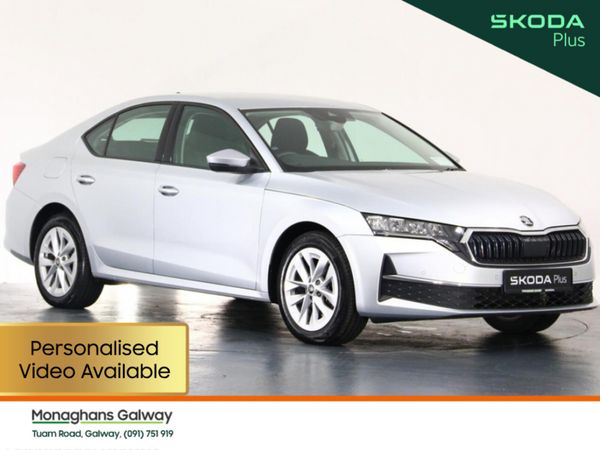 Skoda Octavia Saloon, Petrol Hybrid, 2025, Grey