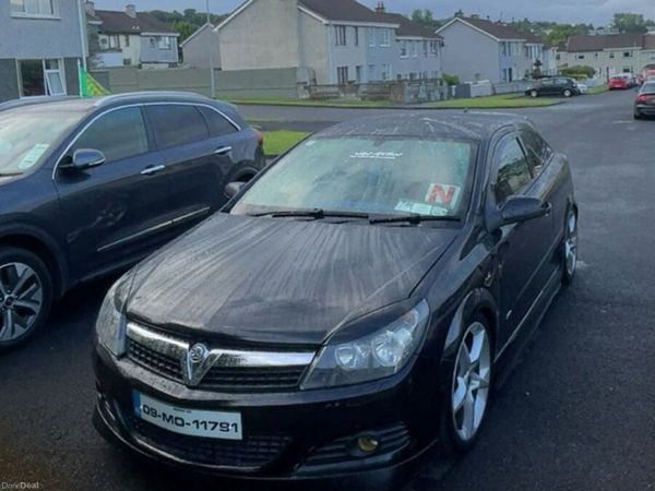Vauxhall Astra Hatchback, Diesel, 2009, Black