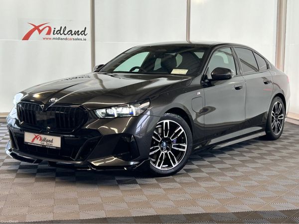 BMW 5-Series Saloon, Petrol Hybrid, 2025, Grey
