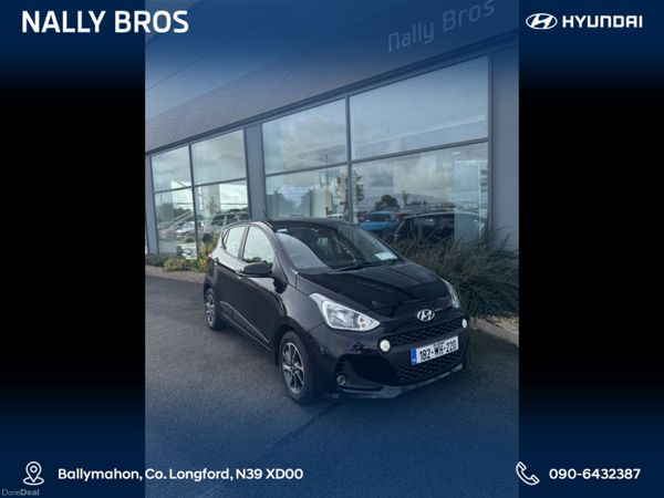 Hyundai i10 Hatchback, Petrol, 2018, Black