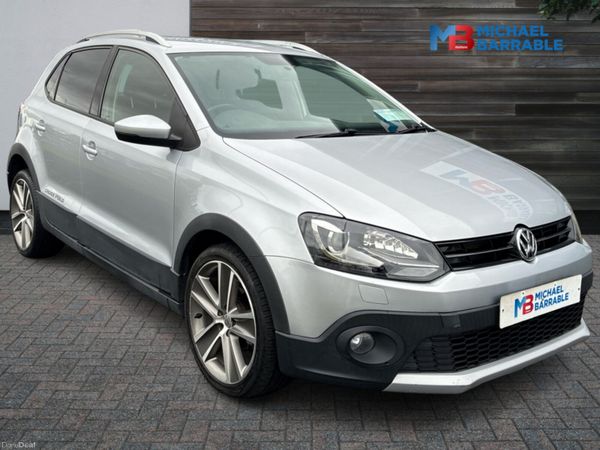 Volkswagen Polo Hatchback, Petrol, 2012, Silver