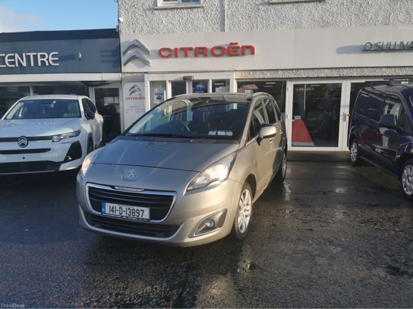 Peugeot 5008 MPV, Diesel, 2014, Grey