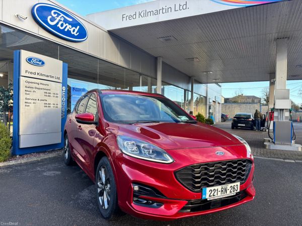 Ford Kuga MPV, Diesel, 2022, Red