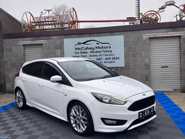 Ford Focus Hatchback, Diesel, 2017, White