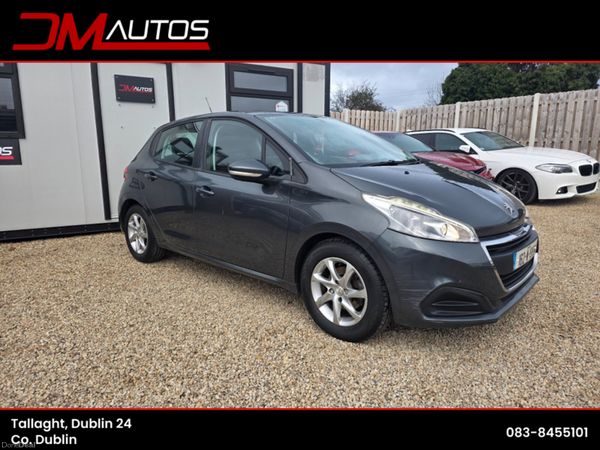 Peugeot 208 Hatchback, Petrol, 2016, Grey