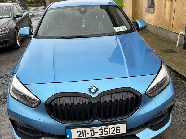 BMW 1-Series Hatchback, Diesel, 2021, Blue
