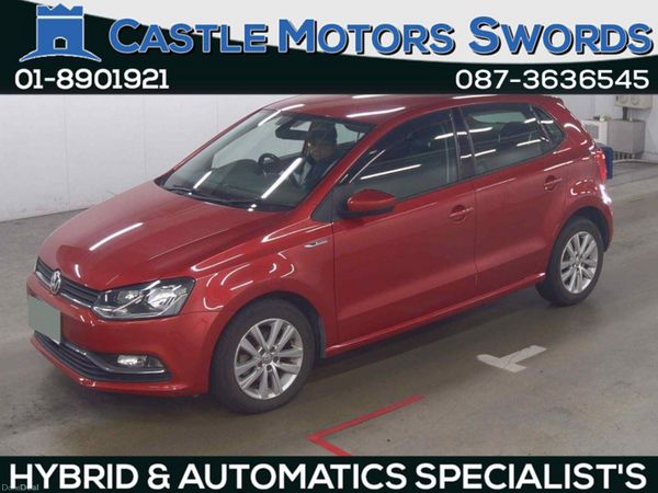 Volkswagen Polo Hatchback, Petrol, 2016, Red