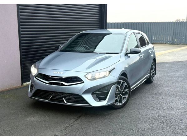 Kia Ceed Hatchback, Petrol, 2024, Grey