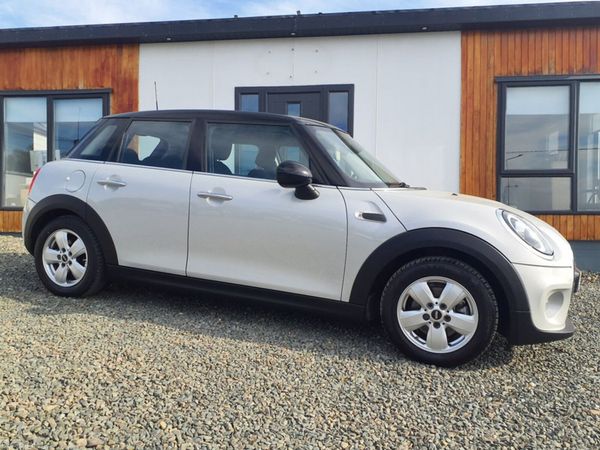 Mini Cooper Hatchback, Petrol, 2018, Silver