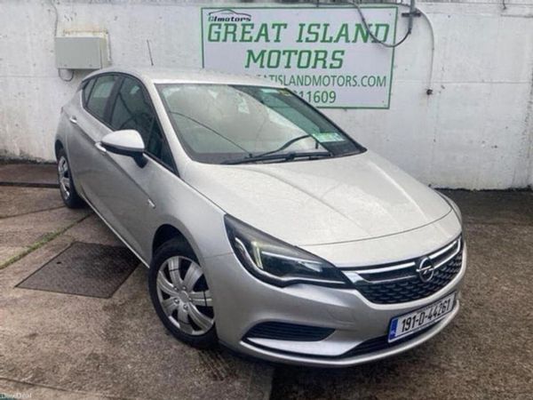 Opel Astra Hatchback, Petrol, 2019, Grey