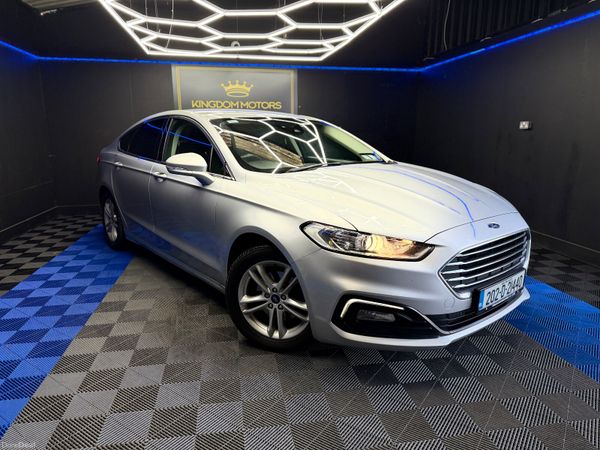 Ford Mondeo Hatchback, Diesel, 2020, Silver