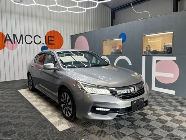 Honda Accord Saloon, Petrol Hybrid, 2018, Silver