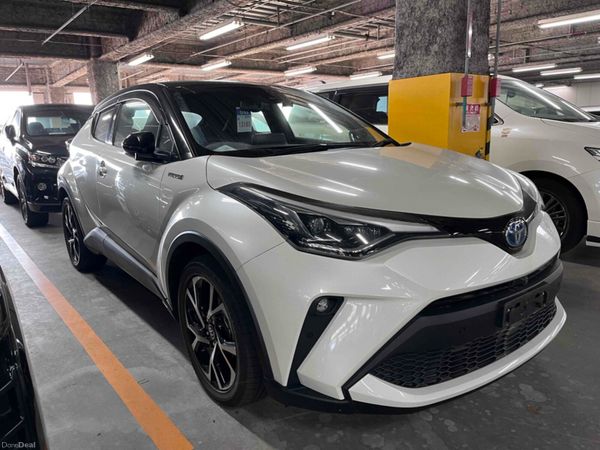 Toyota C-HR SUV, Petrol Hybrid, 2020, White