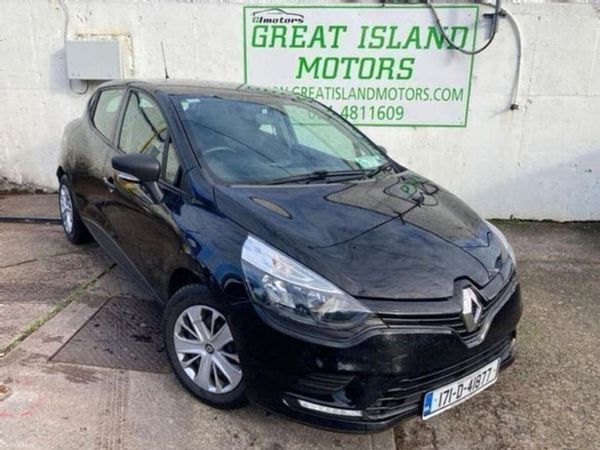 Renault Clio Hatchback, Petrol, 2017, Black