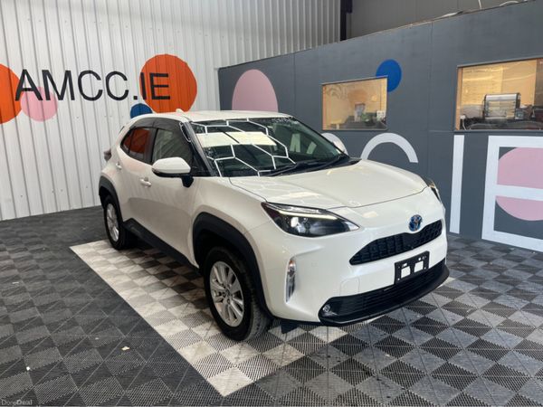 Toyota Yaris Cross SUV, Petrol Hybrid, 2021, White