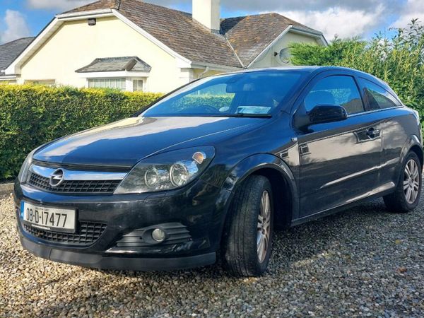 Opel Astra Hatchback, Petrol, 2008, Black