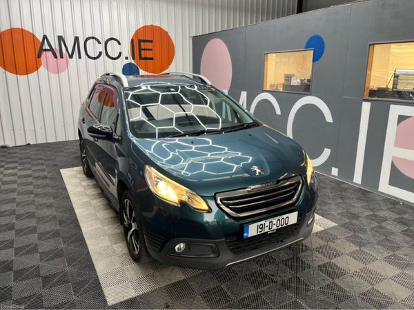 Peugeot 2008 Hatchback, Petrol, 2016, Blue
