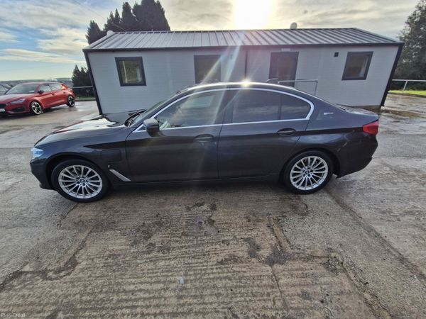 BMW 5-Series Saloon, Petrol Plug-in Hybrid, 2018, Grey
