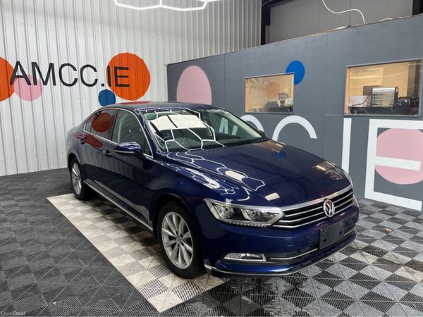 Volkswagen Passat Saloon, Diesel, 2019, Blue