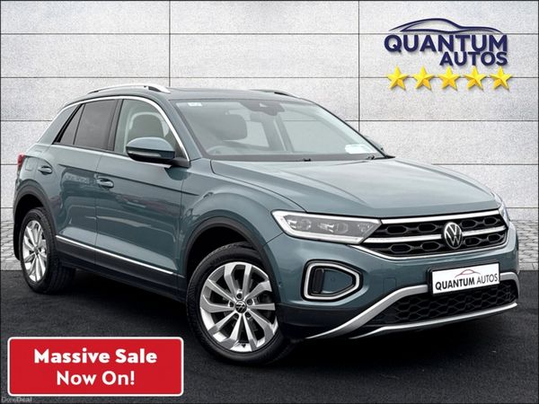 Volkswagen T-Roc SUV, Petrol, 2022, Blue