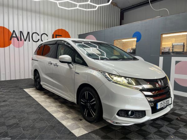 Honda Odyssey MPV, Petrol Hybrid, 2017, White