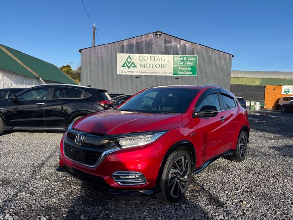 Honda Vezel SUV, Petrol Hybrid, 2020, Red