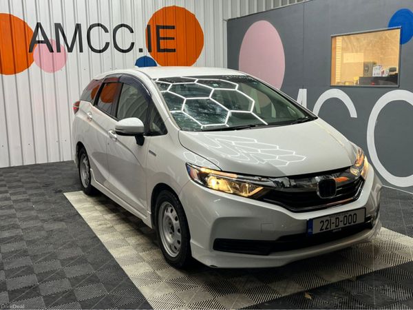 Honda Shuttle Estate, Petrol Hybrid, 2022, White