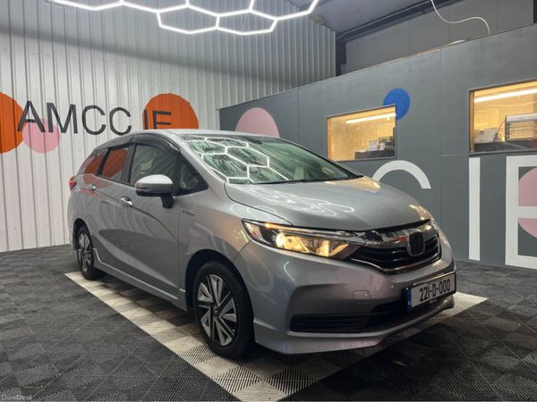 Honda Shuttle MPV, Petrol Hybrid, 2022, Silver