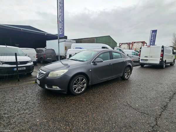 Opel Insignia Hatchback, Diesel, 2009, Grey
