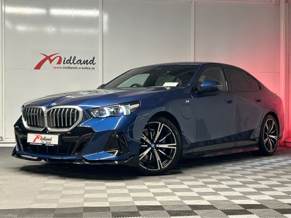 BMW 5-Series Saloon, Petrol Hybrid, 2025, Blue
