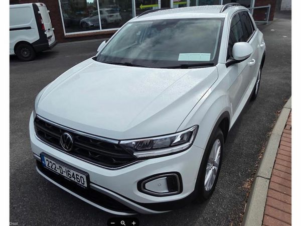 Volkswagen T-Roc Estate, Petrol, 2022, White