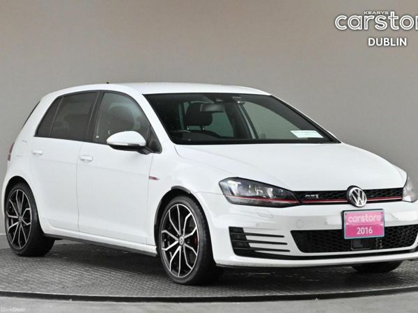 Volkswagen Golf Hatchback, Petrol, 2016, White