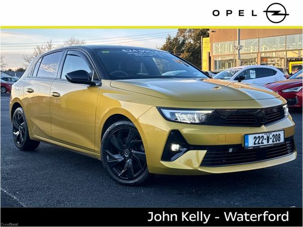 Opel Astra Hatchback, Diesel, 2022, Yellow