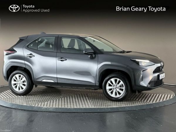 Toyota Yaris Cross Hatchback, Petrol Hybrid, 2024, Grey