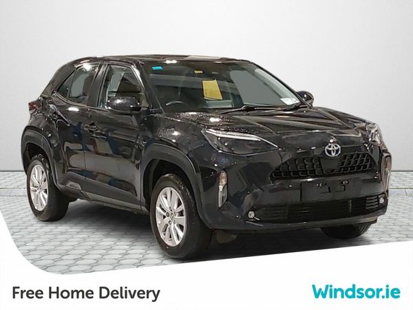 Toyota Yaris Cross Hatchback, Petrol Hybrid, 2023, Black