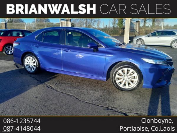 Toyota Camry Saloon, Petrol Hybrid, 2018, Blue