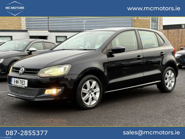 Volkswagen Polo Hatchback, Petrol, 2011, White