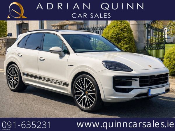Porsche Cayenne SUV, Petrol Plug-in Hybrid, 2024, Grey