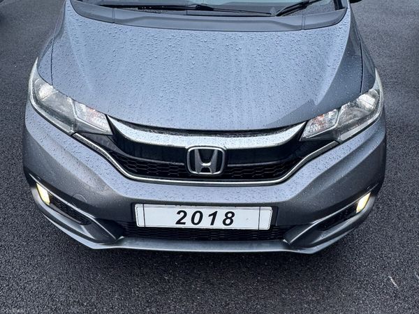 Honda Jazz Hatchback, Petrol, 2018, Grey