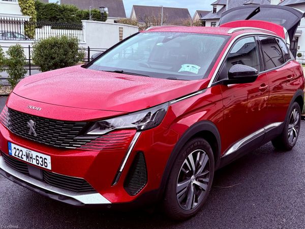 Peugeot 3008 MPV, Petrol, 2022, Red