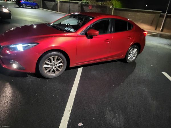 Mazda Mazda3 Saloon, Diesel, 2015, Red
