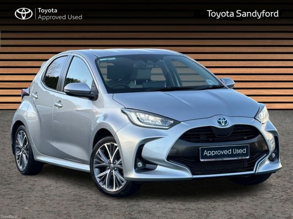 Toyota Yaris Hatchback, Petrol Hybrid, 2022, Grey