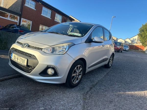 Hyundai i10 Hatchback, Petrol, 2015, Silver