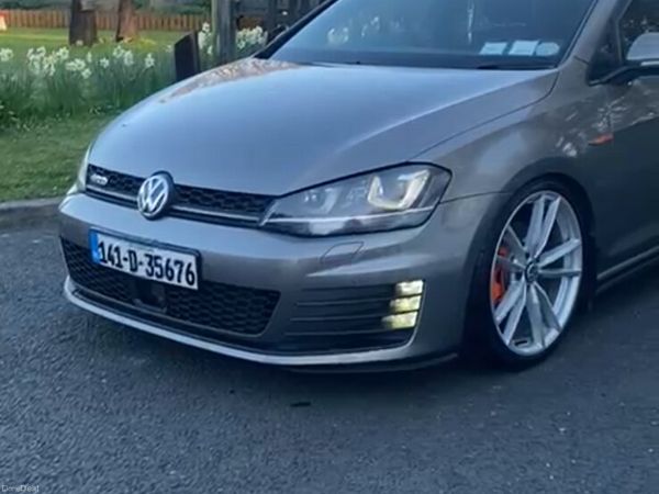 Volkswagen Golf Hatchback, Diesel, 2014, Grey