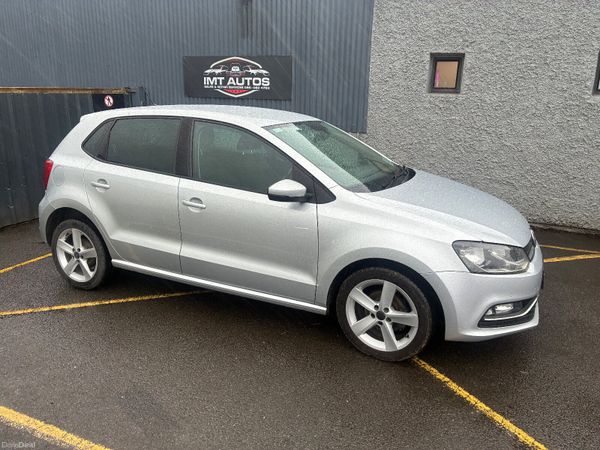 Volkswagen Polo Hatchback, Petrol, 2016, Silver