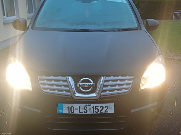 Nissan Qashqai Hatchback, Diesel, 2010, Black